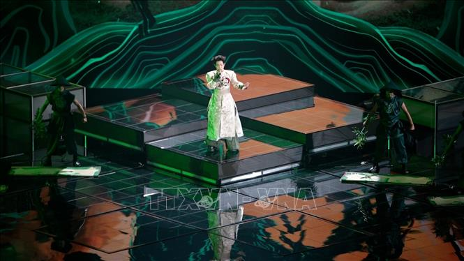 Ca sĩ Đức Phúc xuất sắc giành cúp Intervision 2025